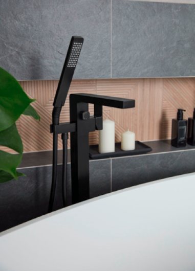 Змішувачі для ванни